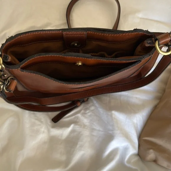 Patricia Nash Brown Shoulder Bag with Slouchy Hobo Shape and Adjustable Strap - Picture 6 of 16